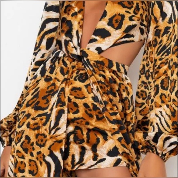 *NEW* Tiger print Fresh Out The City CUT OUT
Maxi Dress - shopAKIRA - Picture 2 of 7